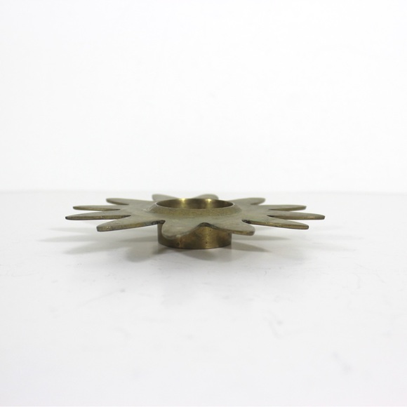 Mid Century Modern Brass Starburst Candle Holder, Sun Shaped Tea light Tealight - Picture 6 of 6